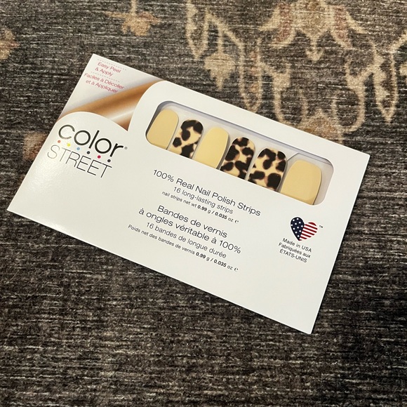 Color Street Show and Shell - Picture 2 of 2